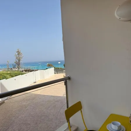 Prime Location - Fig Tree Bay, 普罗塔拉斯